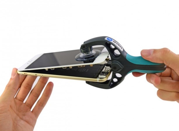 iFixit smonta l’iPhone 6 Plus